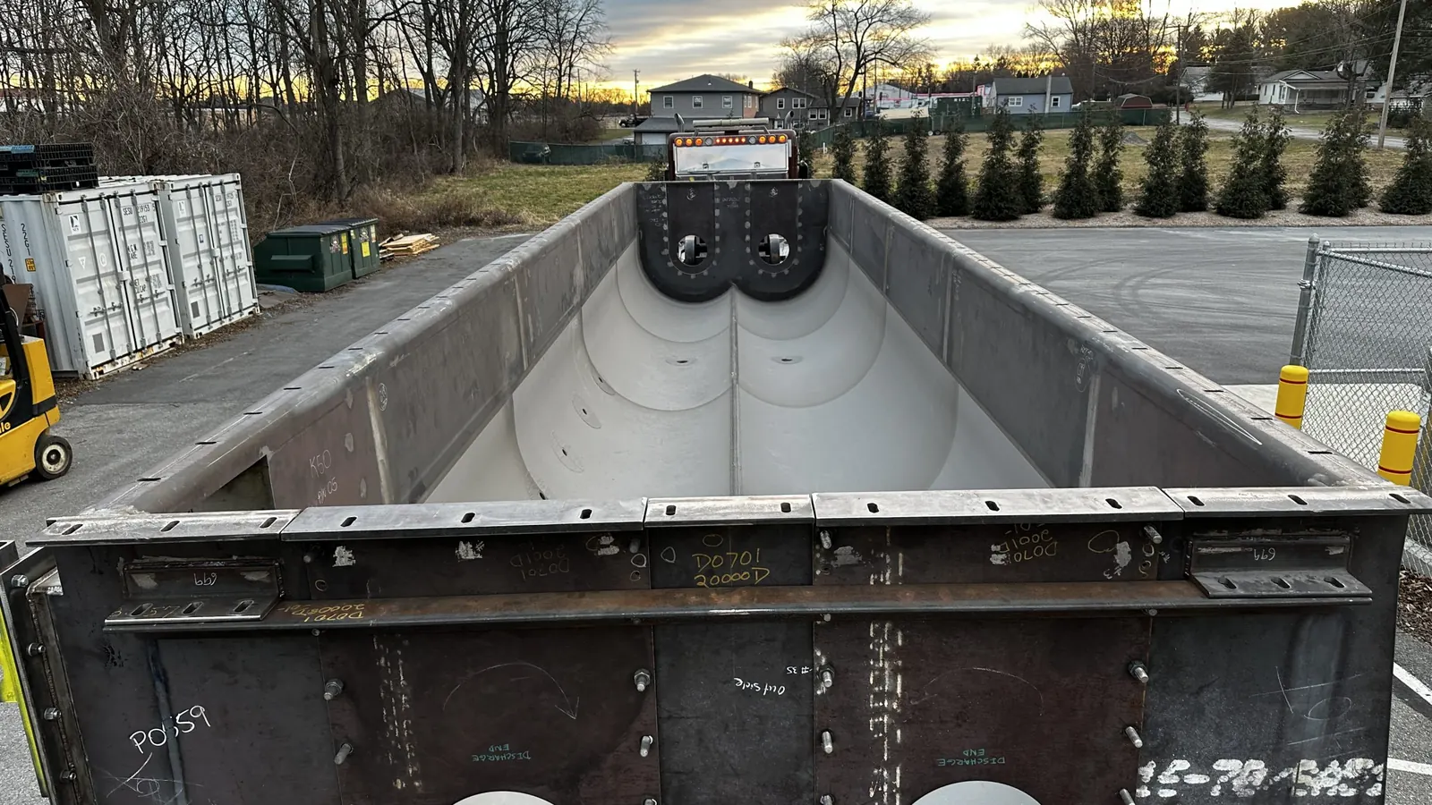 Paddle dryer with a carbide-coated interior
